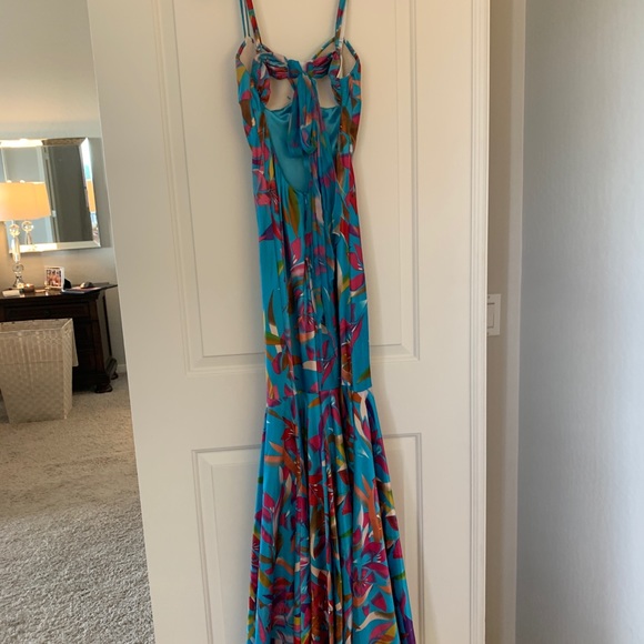 Caché Silk Mermaid Dress - Picture 4 of 7